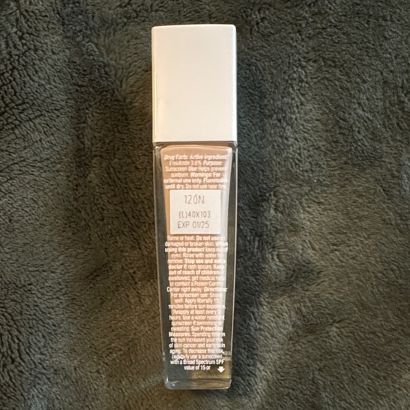 Teint Idole Ultra Wear Care & Glow Foundation 120 N - Picture 3 of 3